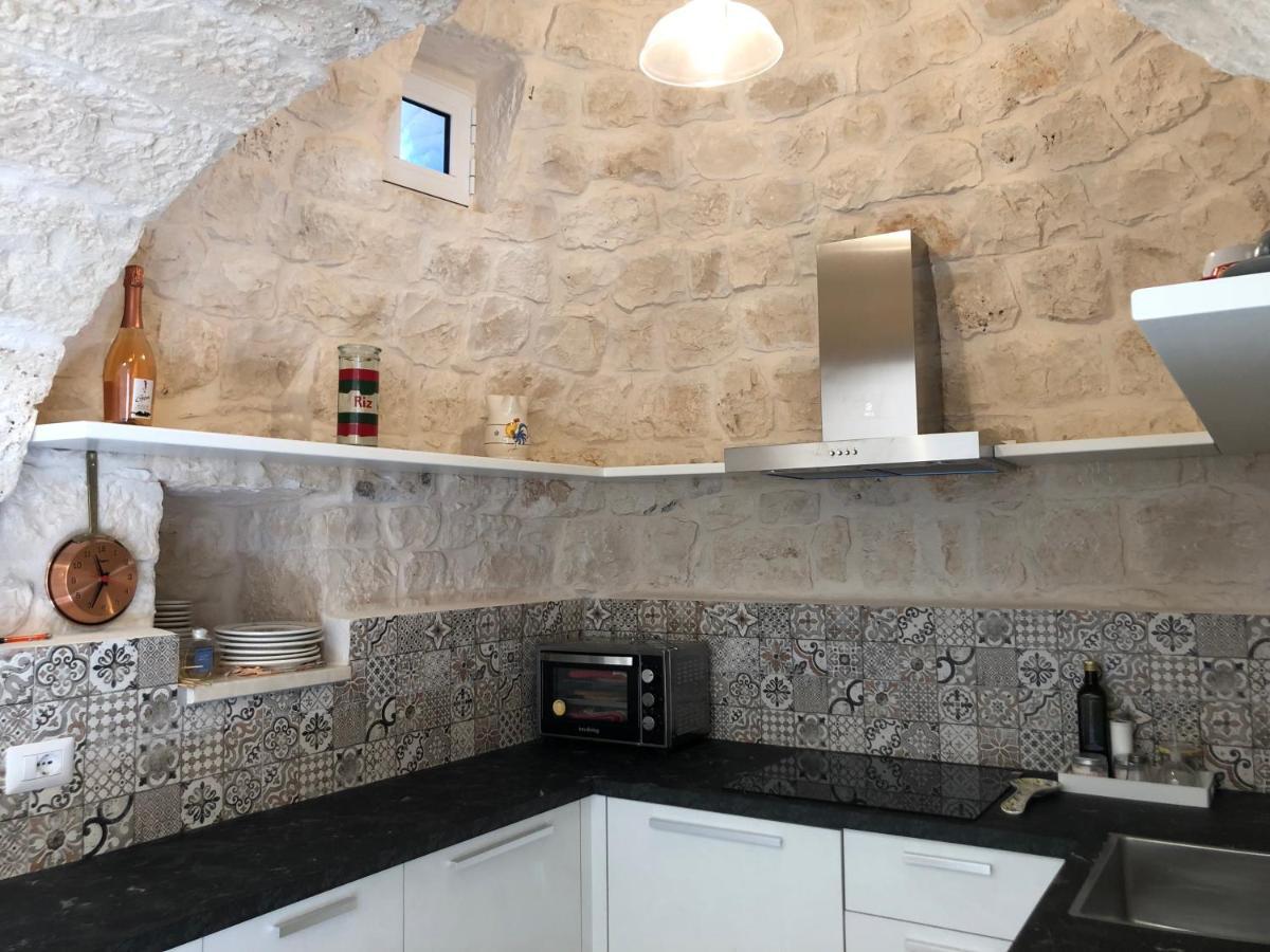 Trullo Dell' Edera Con Piscina Privata Διαμέρισμα Αλμπερομπέλο Εξωτερικό φωτογραφία
