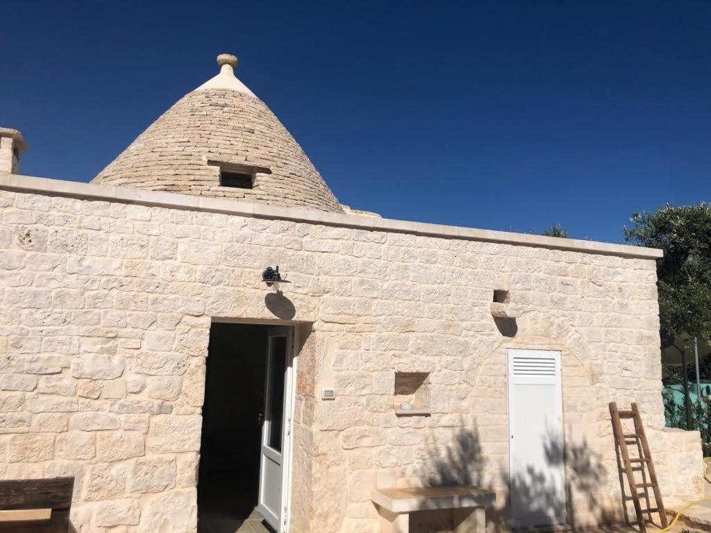 Trullo Dell' Edera Con Piscina Privata Διαμέρισμα Αλμπερομπέλο Εξωτερικό φωτογραφία